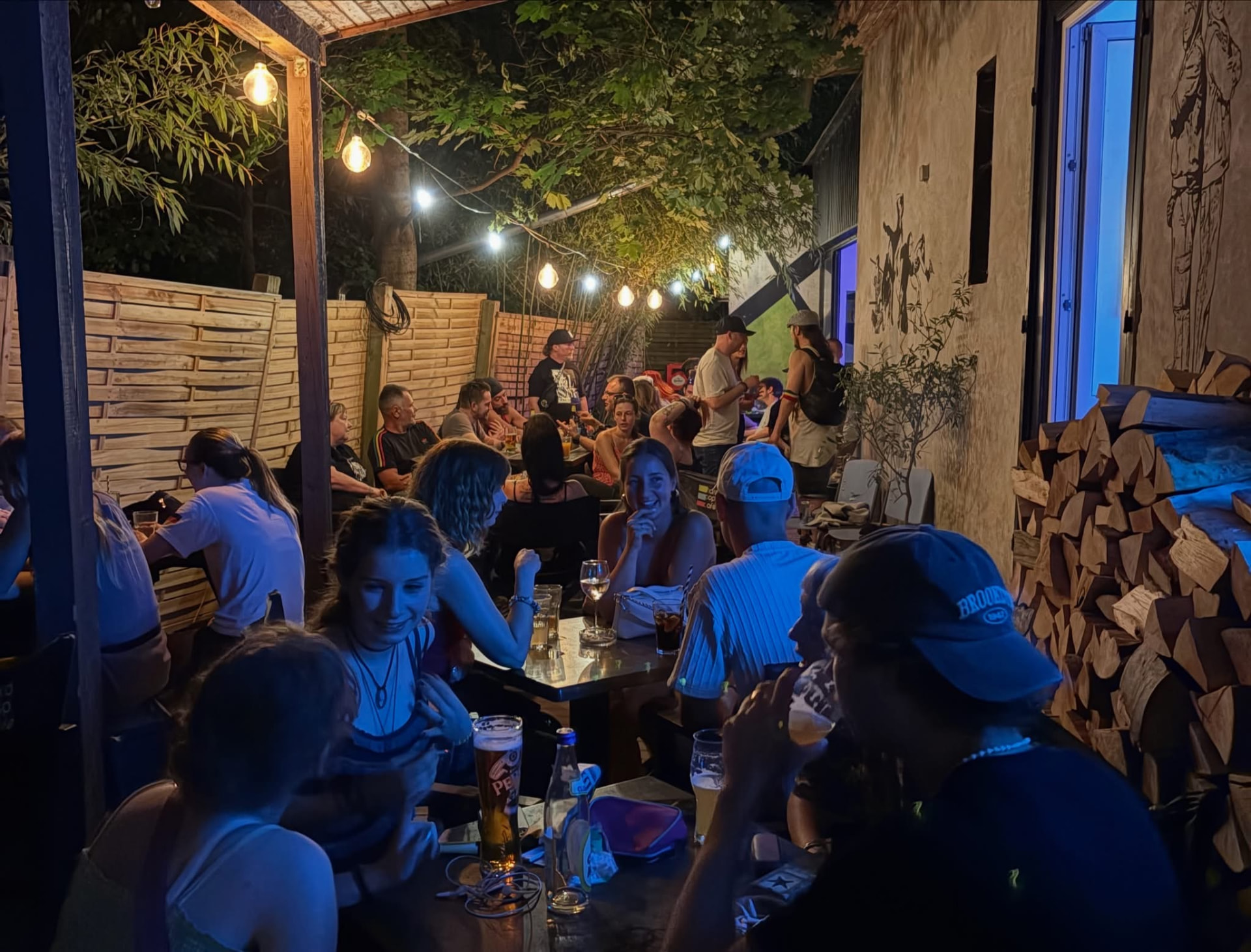 Hard Pop Café galéria 3